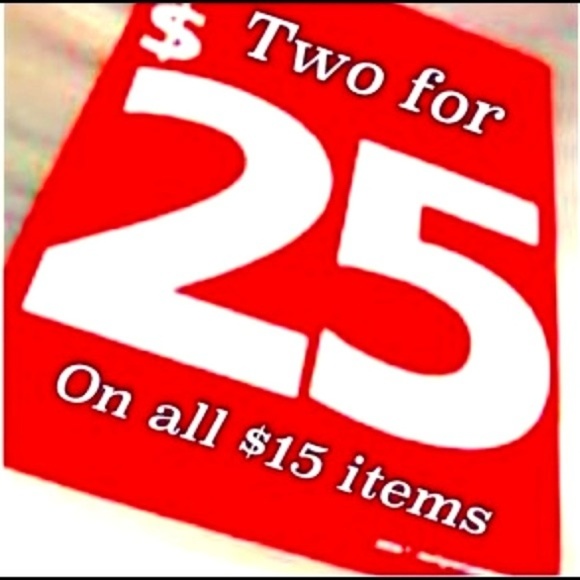 ♥ NEW Old Navy Henley polka dot top shirt 2/$25 ♥ - Picture 2 of 8